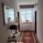 Maxim Bed & Breakfast 4*