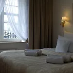 Bed & Breakfast Maxim 4*