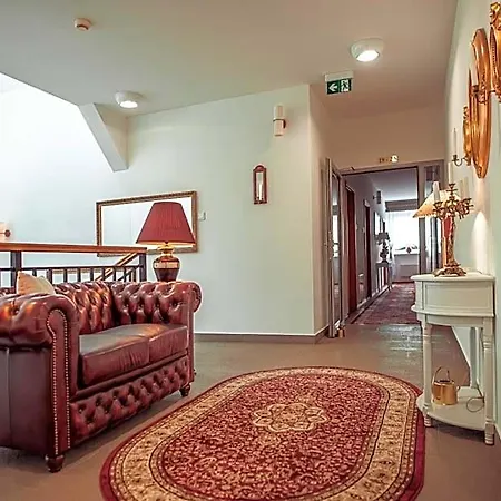 Maxim B&B 4*