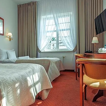 Maxim B&B 4*