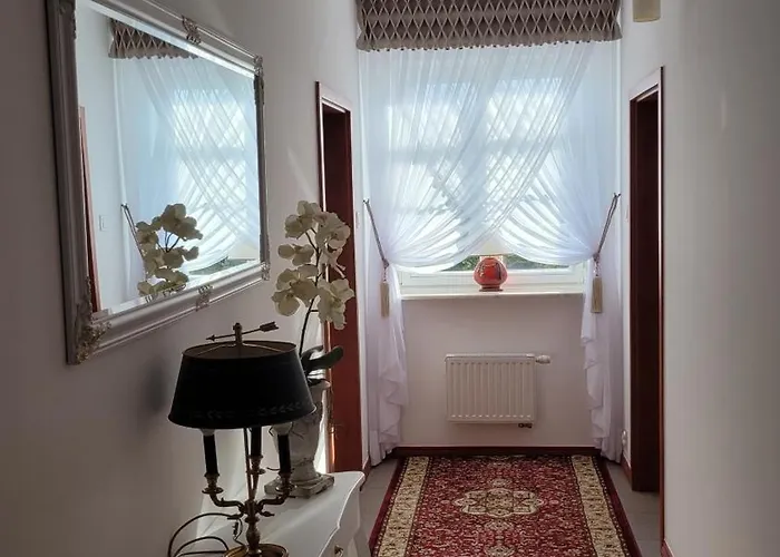 Maxim Bed & Breakfast 4*